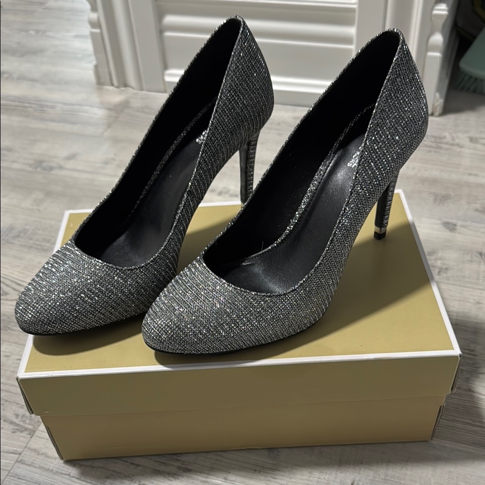 Elegant Black Glitter Heels